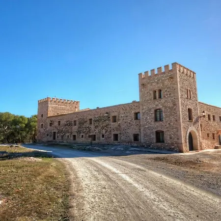 Masia De San Juan Casa Numero 1 En Castillo Con Piscina Y Aire Acondicionado Country house *